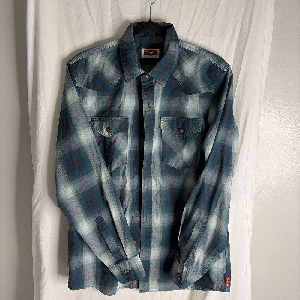 Wrangler Men's Large Button Up Western Shirt Blue Green Plaid Pockets Soft Light